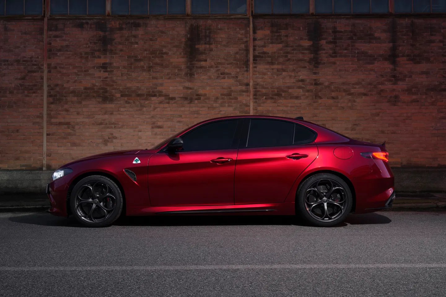New Alfa Quadrifoglio Collezione ‘instant classic’
